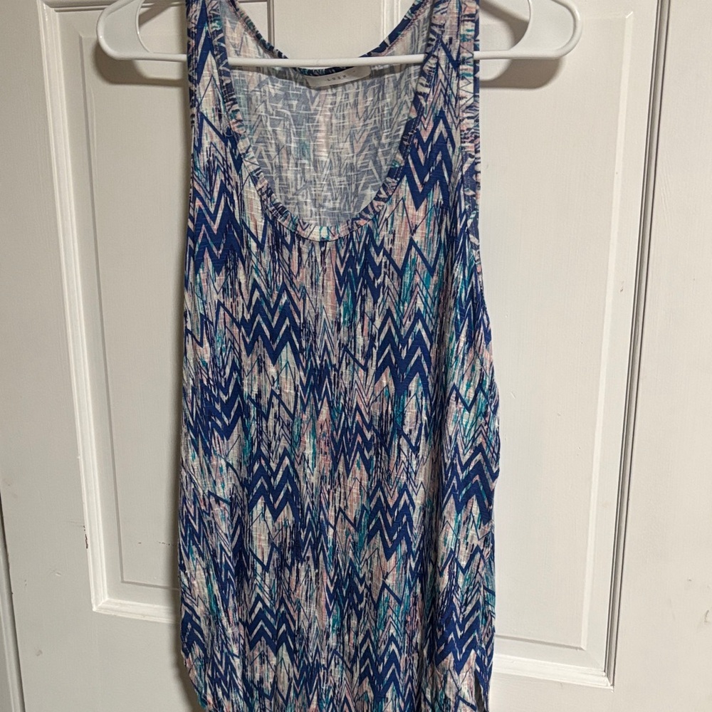 Lush Navy Blue and Teal Chevron Print Top